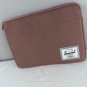 NWOT Herschel Brown Laptop Sleeve